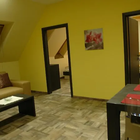Apartments Viktor Apartment Pressburg